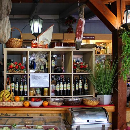 Visovac Rooms And Breakfast Skradin Exteriér fotografie